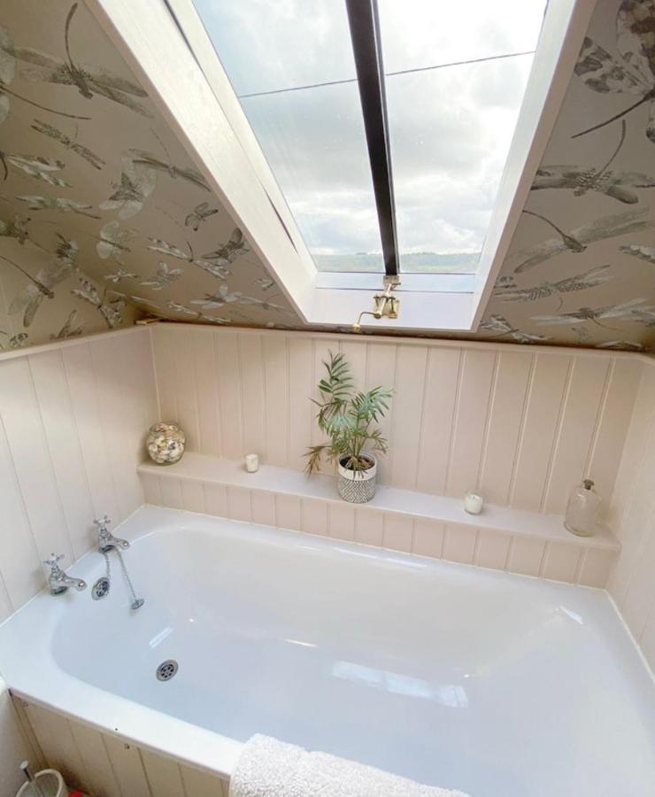 Lovely 2 Bed Annexe Near Salisbury Kültér fotó